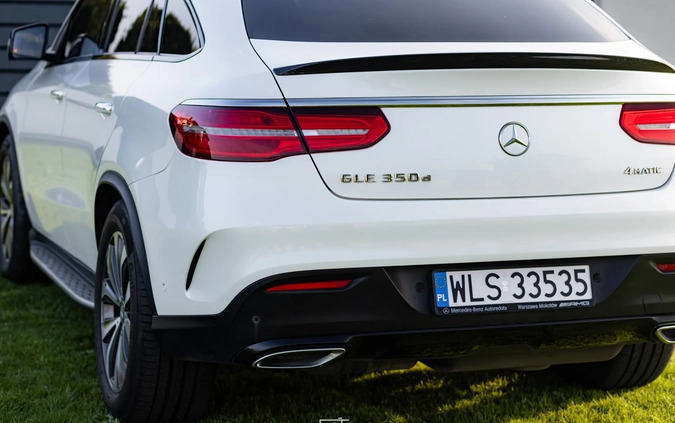 Mercedes-Benz GLE cena 156000 przebieg: 238000, rok produkcji 2016 z Łosice małe 254